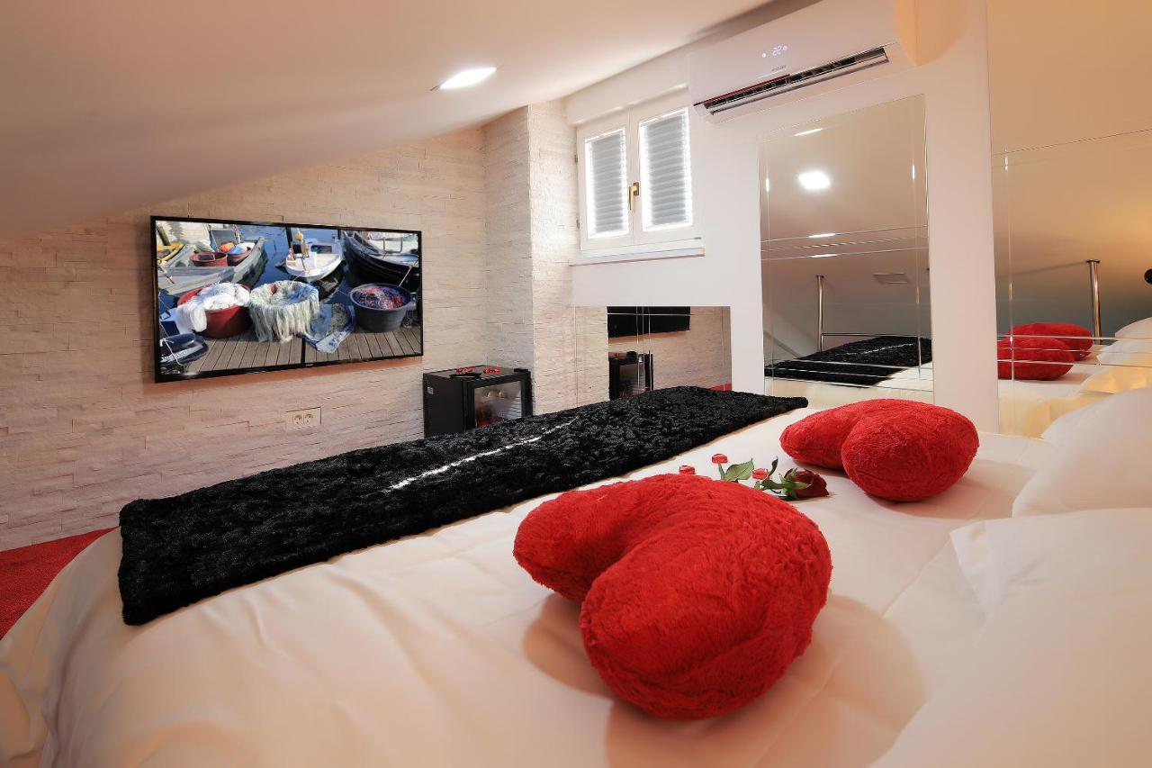 Ferienwohnung Redrose Piran Exterior foto